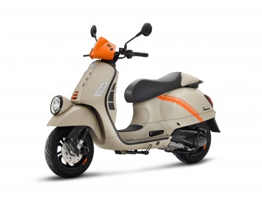 Piaggio trình làng Vespa GTV 2023 : HIỆN ĐẠI VÀ MÀU SẮC