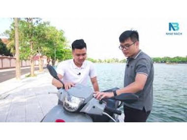 Trải nghiệm Vespa và Medley S cùng khách hàng